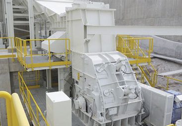 Crushers, raw material crusher, hammer crusher, hammer mill, jaw crusher, Gyratory crushers, Cone crushers, Impact crushers, heavy duty industry, heavy duty industry equipment, material handling